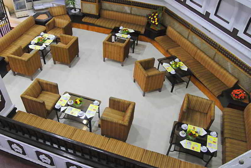 Breeze Hotel Chennai Exterior foto