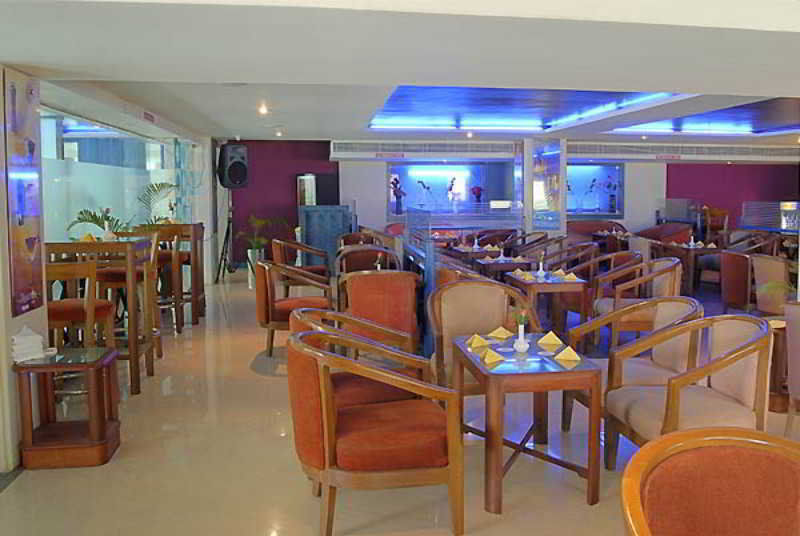 Breeze Hotel Chennai Exterior foto