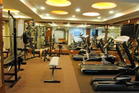 Breeze Hotel Chennai Exterior foto