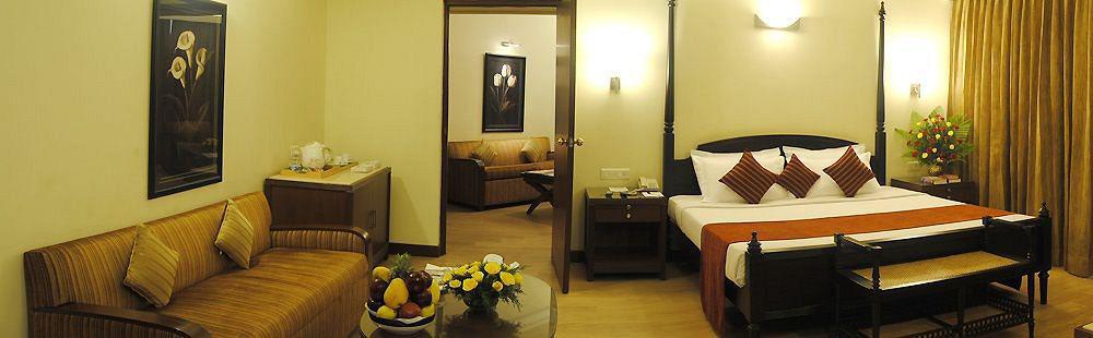 Breeze Hotel Chennai Exterior foto